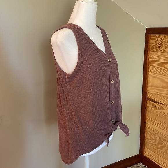 Amazon Purple Sleeveless Waffle Knit Button Up Knot Tank Small - Picture 2 of 7